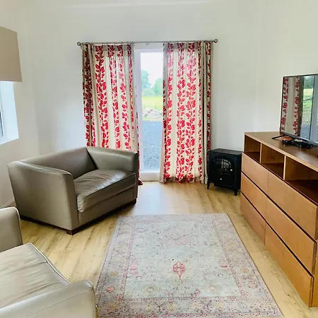 Rose Apartment